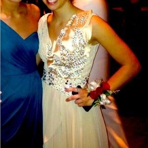 PROM DRESS Cream, Sparkle/Elegant Detail Gown